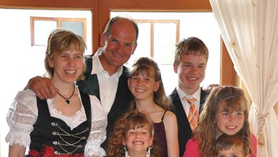 Family Run Business Pension Reinstadler Holidays In Vent Oetztal